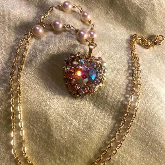 Sold - Picture 3 of 6